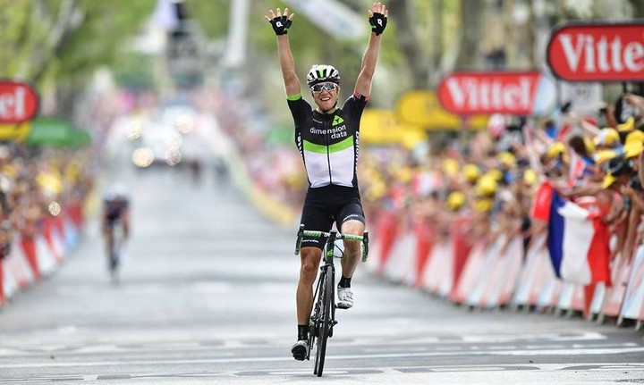 Najdlhšia etapa na Tour de France v úniku pre Nóra Boassona Hagena